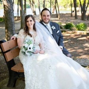 Meet your Posher, Holly